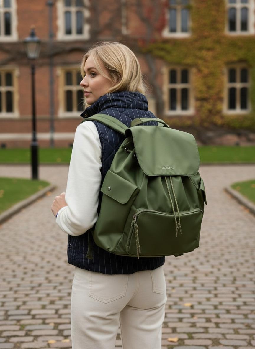 Полиамид и полиэстер: в чем отличие материалов и что лучше выбрать для пошива — фото 3 Полиамид и полиэстер: в чем отличие материалов и что лучше выбрать для пошива — фото 3